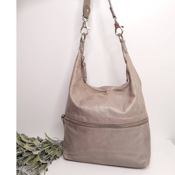 Hobo International Gray Pebble Leather Slouch Shoulder Bag Front Zip Pocket - Picture 1 of 8